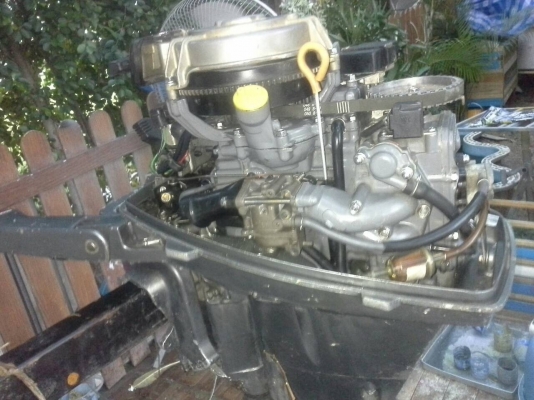 เครื่องเรือ HONDA 15HP สตาร์ท2ระบบ