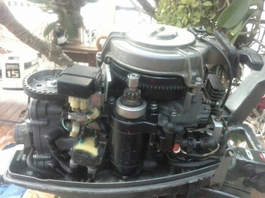 เครื่องเรือ HONDA 15HP สตาร์ท2ระบบ