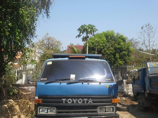 หกล้อ TOYOTA DyNa 115แรง 3ปัดรถห้าง สภาพดีสวยเดิมๆพร้อมใช้งาน ทะเบียนพร้อมโอน (มี2คัน)คันละ285,000 ต่อรองได้