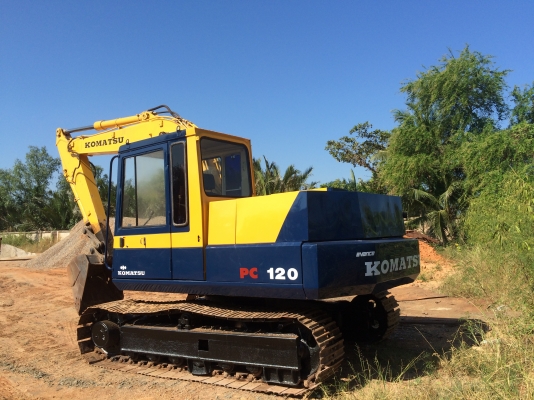 PC120-3 ตัดผุ-ทำสีแล้ว สภาพสวยมาก