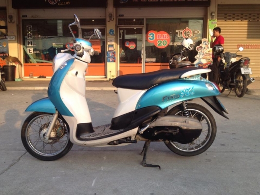 ยามาฮ่า ฟีโน่ สีฟ้า-ขาว ลายดอกไม้ ปี 52 สภาพเดิม ๆ ราคา เบา ๆ