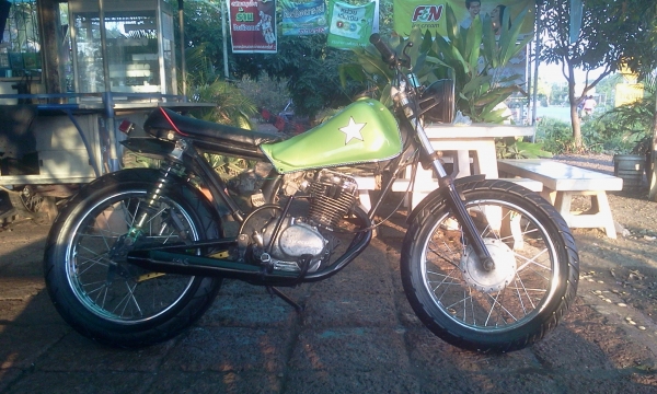 ขาย Jx 110 สภาพหล่อๆ ล้อโต เครื่องฟิตมาใหม่ วิ่งดี ไม่มีปัญหา ค่าตัว 11500 บาท (มีสำเนาหน้าเล่มสวมให้+ใบซื้อขาย) ขาย Jx 110 สภาพหล่อๆ ล้อโต เครื่องฟิตมาใหม่ วิ่งดี ไม่มีปัญหา ค่าตัว 11500 บาท (มีสำเนาหน้าเล่มสวมให้+ใบซื้อขาย)