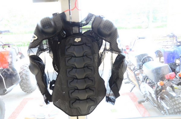 หมวกกันน็อค เข้าแล้ว ชุดเกราะ   มีกระดองเต่า M L XL XXL ราคา เพียง 800 เสื้อวิบาก อีกมากมาย 600 รับ เสื้อวิบาก อีกมากมาย 600 รับ บัตร เครดิต บัตร เครดิตเสื้อวิบาก ชุดเกราะ มีกระดองเต่า ราคา เพียง 800 เชุดเกราะ มีกระดองเต่า รา&hellip;