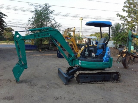 ขายKOMATSU. Pc27MR.  คอนโทลสั้นน้ำมัน.  ปั๊มนิ้ว. แทรคเหล็ก. ราคา 320,000ต่อรองได้ครับ.  สนใจ 096-3268553  ช่างเบนซ์ID 0963268553
