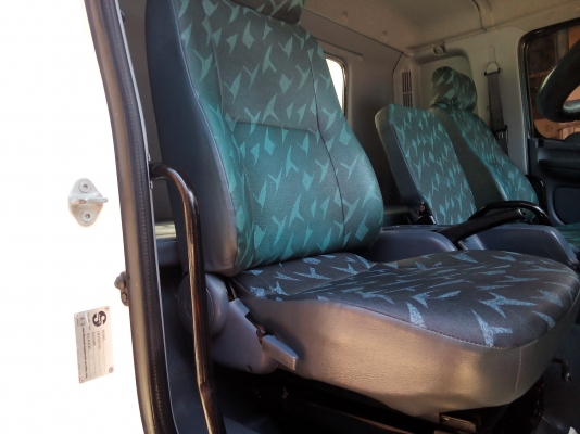 6 ล้อใหญ่  *Euro.2*  HINO  MEGA  FG1JPRA  220 แรงม้า  *ยาว 7.20 ม.* รถสวยเดิม+สวยจริง+พร้อมใช้งาน * รถห้างแท้ * มีเล่มพร้อม *