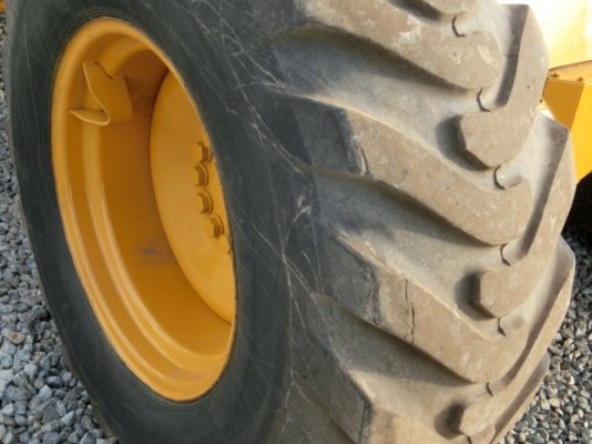 ขายรถตัก TCM L13