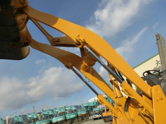 ขายรถตัก TCM L13