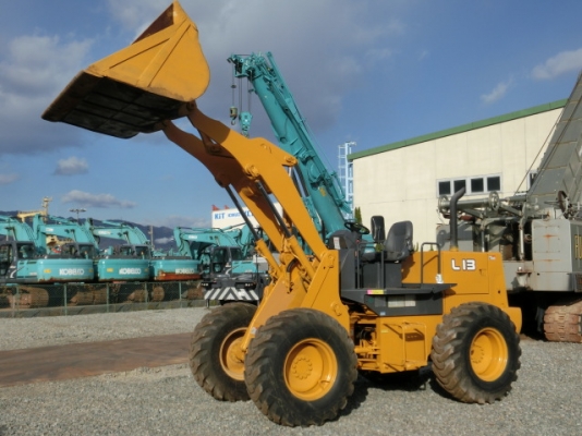 ขายรถตัก TCM L13