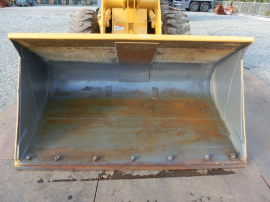 ขายรถตัก TCM L13