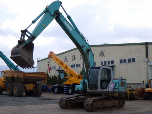 ขายรถแบคโฮ KOBELCO SK200-6
