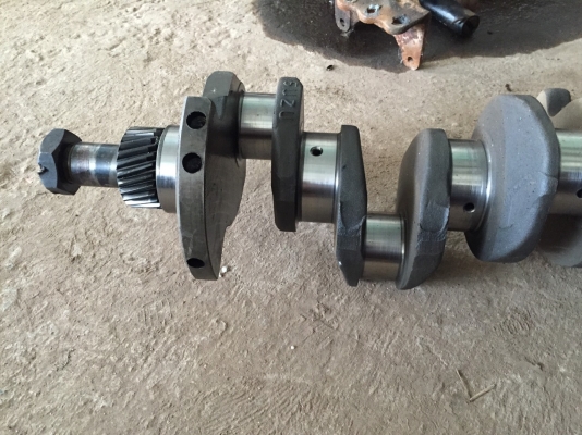 ขายข้อเหวี่ยง ISUZU 6-BG 175แรง