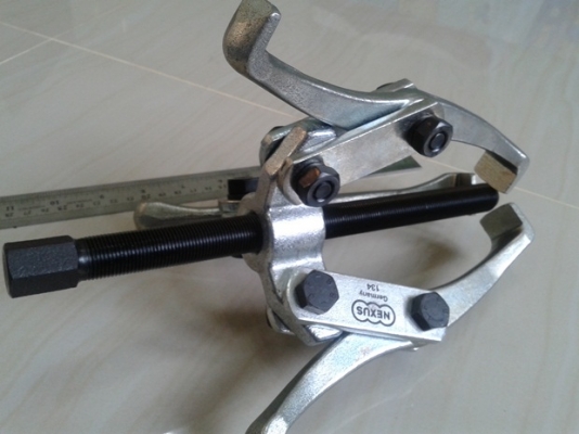 ตัวดูดมู่เล่ย์ 6" NEXUS Made In Germany ตัวดูดมู่เล่ย์ 6" NEXUS Made In Germany