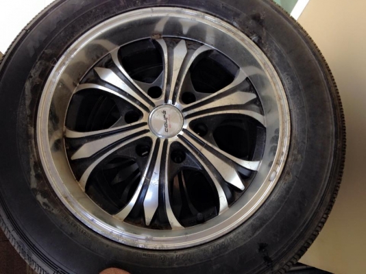 แม็กยางใหม่ JRD 17 7.5ET20 6รู แม็กยางใหม่ JRD 17 7.5ET20 6รู