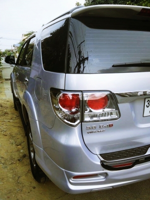 TOYOTA,FORTUNER 3.0V(รุ่นท๊อปสุดสีพิเศษ 50 ปี)เกียร์ออโต้ดีเซลรุ่นTOPสุด ปี 2012 สภาพนางฟ้าราคาถูกด่วนๆ TOYOTA,FORTUNER 3.0V(รุ่นท๊อปสุดสีพิเศษ 50 ปี)เกียร์ออโต้ดีเซลรุ่นTOPสุด ปี 2012 สภาพนางฟ้าราคาถูกด่วนๆ