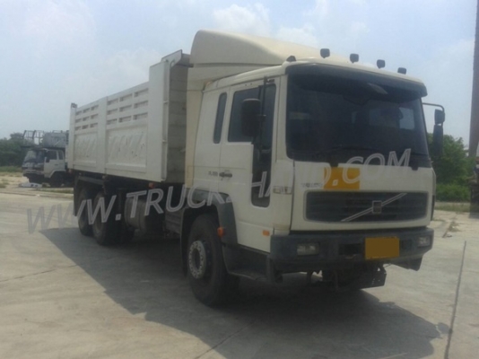 รถบรรทุก 10 ล้อดัมพ์   ยี่ห้อ VOLVO   FL250   250 แรงม้า  มีอุปกรณ์หัวลำโพง มี 3 คัน ขายคันละ 1,300,000 บาท