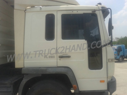 รถบรรทุก 10 ล้อดัมพ์   ยี่ห้อ VOLVO   FL250   250 แรงม้า  มีอุปกรณ์หัวลำโพง มี 3 คัน ขายคันละ 1,300,000 บาท