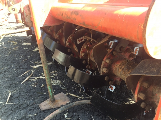 โรตารี่ตราช้าง 1.8 พร้อมใช้เปลี่ยนใบให้ใหม่หมดแล้ว