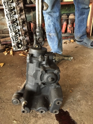 ขายพวงมาลัยเพาเวอร์ ISUZU  เดกก้า