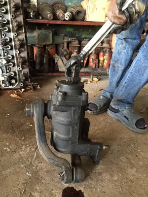 ขายพวงมาลัยเพาเวอร์ ISUZU  เดกก้า