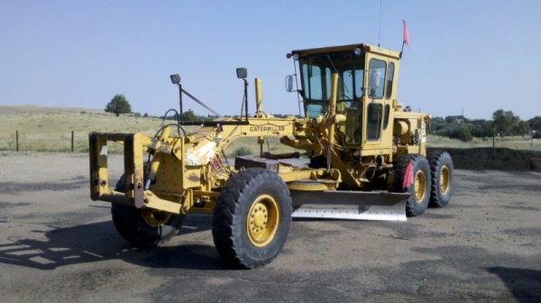 ขายรถเกรด CATERPILLAR 140G สภาพเดิมๆ จาก USA ติดต่อ อำพล 090-9694506, 080-3031241 ขายรถเกรด CATERPILLAR 140G สภาพเดิมๆ จาก USA ติดต่อ อำพล 090-9694506, 080-3031241