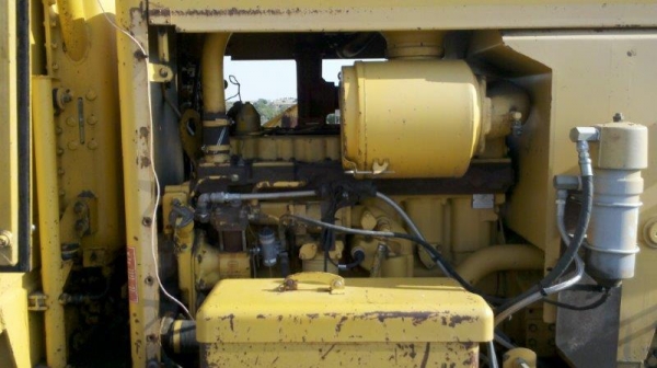 ขายรถเกรด CATERPILLAR 140G สภาพเดิมๆ จาก USA ติดต่อ อำพล 090-9694506, 080-3031241 ขายรถเกรด CATERPILLAR 140G สภาพเดิมๆ จาก USA ติดต่อ อำพล 090-9694506, 080-3031241