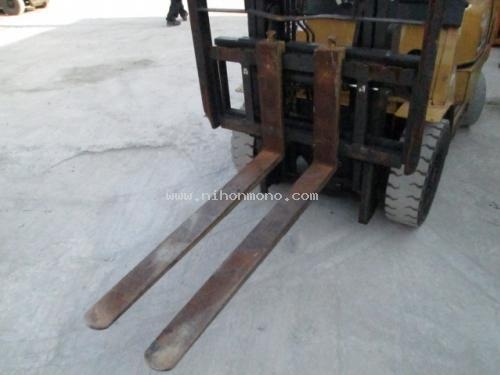 รถยก MITSUBISHI KFG15 รหัสสินค้า : 80802413 หรือเพิ่มเติมไดที่ www.nihonmono.com รถยก MITSUBISHI KFG15 รหัสสินค้า : 80802413 หรือเพิ่มเติมไดที่ www.nihonmono.com