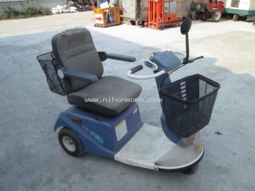 รถไฟฟ้า 3 ล้อ    BT90(MYPIA)  รหัสสินค้า : 80802415  หรือเพิ่มเติมไดที่ www.nihonmono.com
