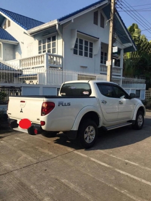 Mitsubishi Triton 4ประตูตัวสูง ปี 11 Mitsubishi Triton 4ประตูตัวสูง ปี 11