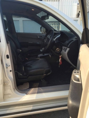 Mitsubishi Triton 4ประตูตัวสูง ปี 11 Mitsubishi Triton 4ประตูตัวสูง ปี 11