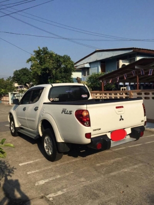 Mitsubishi Triton 4ประตูตัวสูง ปี 11 Mitsubishi Triton 4ประตูตัวสูง ปี 11