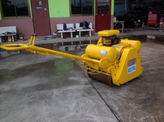 ขายรถบดเดินตามBomagรุ่นBW65sมือสองญี่ปุ่นสภาพดีพร้อมใช้