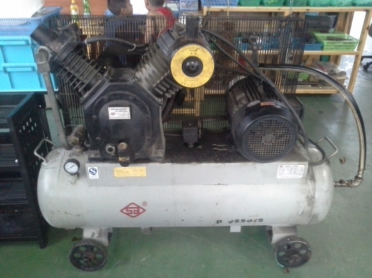 เครื่องปั๊มลม SHANGAIR ขนาดถัง 175 ลิตร 10 HP.ซื้อมามือหนึ่ง ปี 2011 พร้อมใช้งาน