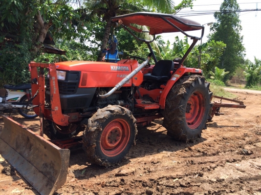 ขายรถด่วนรถไถนาคูโบต้า