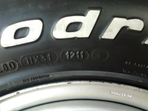 กะทะ Vigo + BF All USA. 265/70/16 ปี11 สวยๆ 1ชุด กะทะ Vigo + BF All USA. 265/70/16 ปี11 สวยๆ 1ชุด