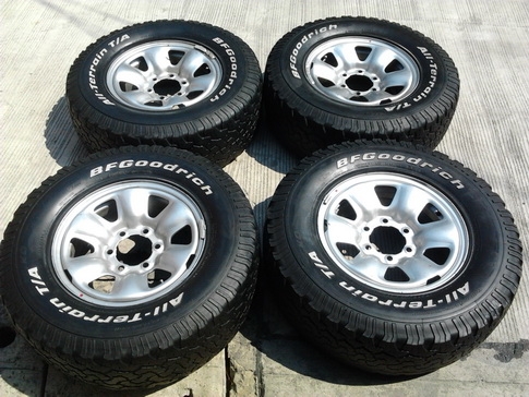 กะทะ Vigo + BF All USA. 265/70/16 ปี11 สวยๆ 1ชุด