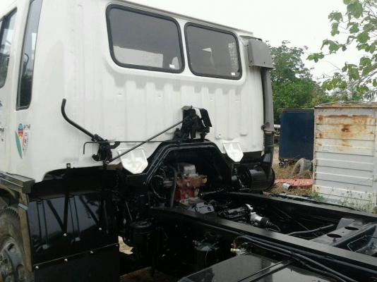 รถสิบล้อ รถสิบล้อ