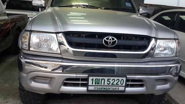 4wd ที่สภาพสวย เดิม วิ่งน้อย 180,000km.