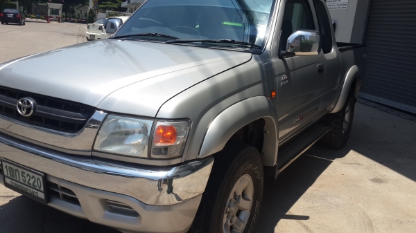 4wd ที่สภาพสวย เดิม วิ่งน้อย 180,000km. 4wd ที่สภาพสวย เดิม วิ่งน้อย 180,000km.