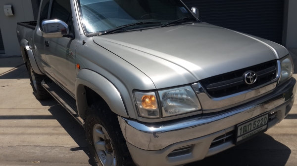 4wd ที่สภาพสวย เดิม วิ่งน้อย 180,000km. 4wd ที่สภาพสวย เดิม วิ่งน้อย 180,000km.