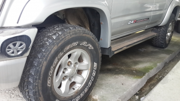 4wd ที่สภาพสวย เดิม วิ่งน้อย 180,000km. 4wd ที่สภาพสวย เดิม วิ่งน้อย 180,000km.