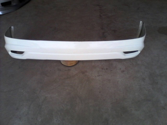 Skirt หลัง Vios ปี 08-12  งานพลาสติกของแต่งมือสอง