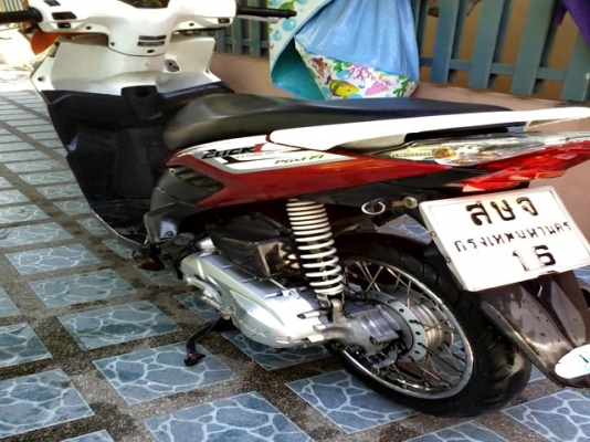 ขายClick i 110 หัวฉีด ปี53 รถเครื่องเดิมๆสภาพดี เครื่องปกติๆ