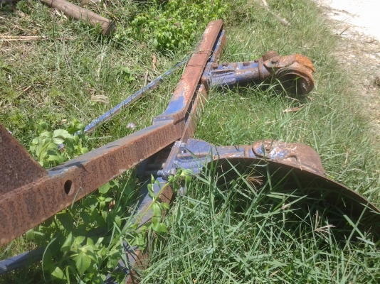 ขายตามสภาพผาล3ใบ26นิ้วCMTสภาพทีเห็นติดมากับรถไถฟอด ขายตามสภาพผาล3ใบ26นิ้วCMTสภาพทีเห็นติดมากับรถไถฟอด