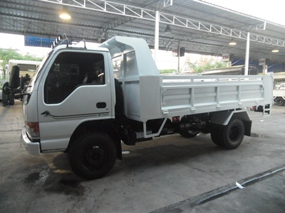 ขายรถบรรทุก 4 ล้อ สภาพดี รถดั้มพ์ รถเครน นำเข้าจากญี่ปุ่น