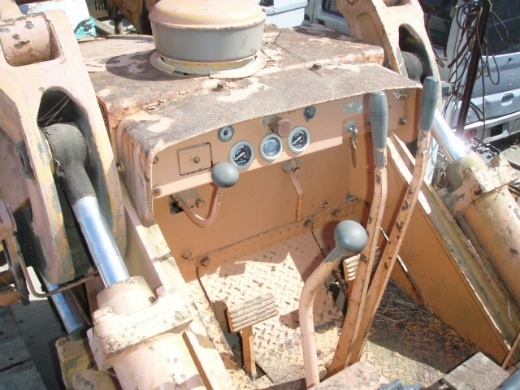 D50S-15-41559 Tel : 098-858-5524 สามภพครับ