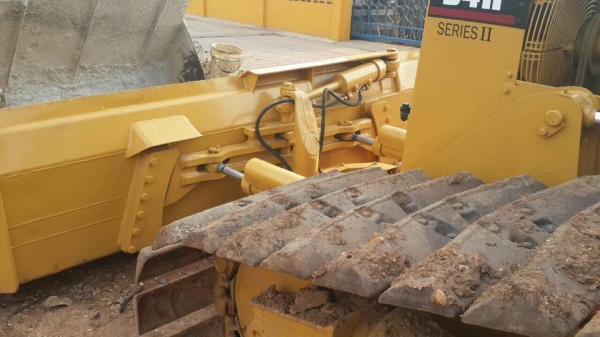 ขายแทรคเตอร์ CAT D4H