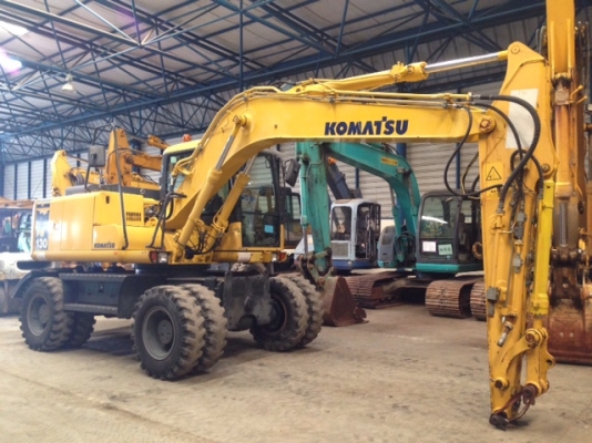 รถขุดล้อยาง Komatsu PW130-7K#K40083F สนใจโทร. 080-6565422 (หนิง)