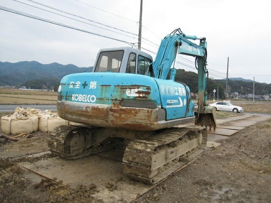 รถขุด Kobelco SK120-3-#LP-15757 piping สนใจโทร. 080-6565422 (หนิง)
