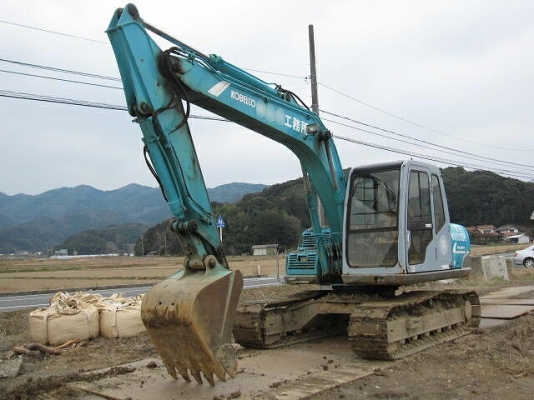 รถขุด Kobelco SK120-3-#LP-15757 piping สนใจโทร. 080-6565422 (หนิง)