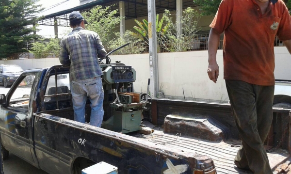 จัดส่งไปแล้วนะครับ - สำหรับ เครื่องตัดไม้, ผ่าไม้,บากไม้ หัวเสา ลูกค้า กทม